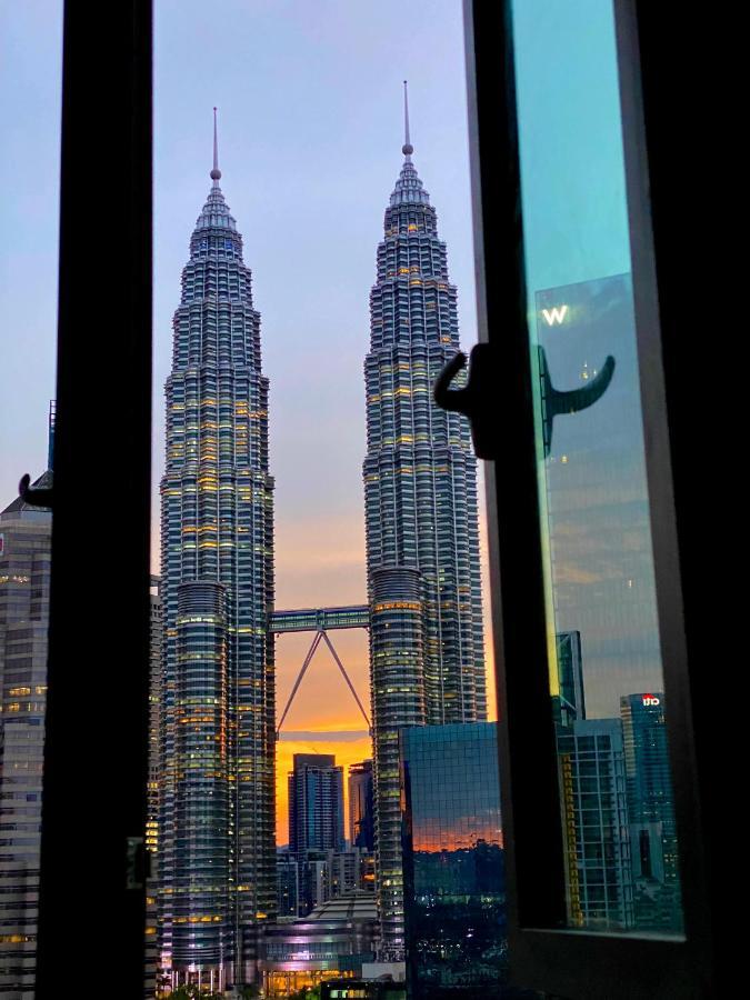 Klcc Legasi Direct View With A Superking Bed At A 3-Bedroom Premium Unit Kuala Lumpur Exterior photo