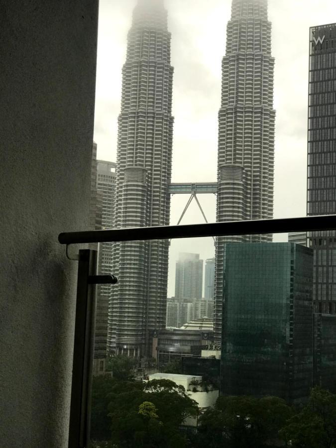 Klcc Legasi Direct View With A Superking Bed At A 3-Bedroom Premium Unit Kuala Lumpur Exterior photo